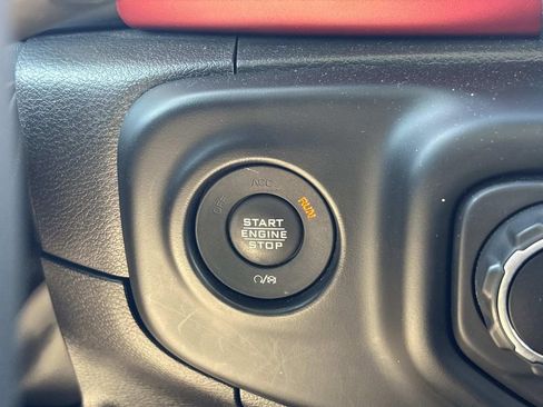 Used 2023 Jeep Gladiator Rubicon w/ LED Lighting Group image 22