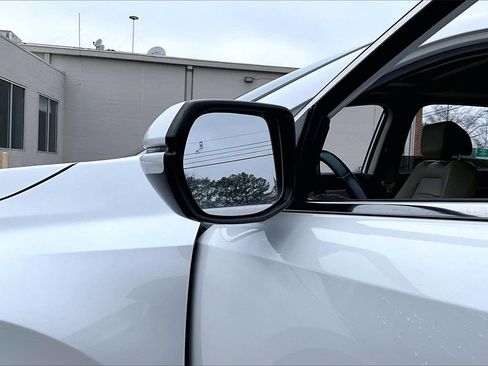 Used 2020 Honda CR-V EX-L image 27