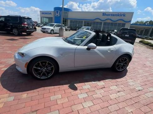 Used 2019 MAZDA MX-5 Miata RF Grand Touring w/ GT-S Package RWD image 7