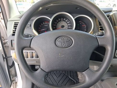 Used 2007 Toyota Tacoma 2WD Regular Cab image 10