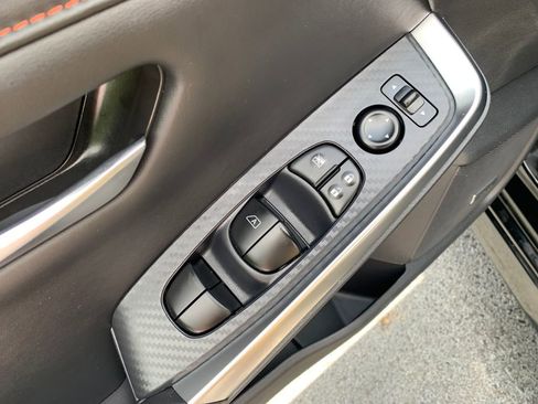 Used 2024 Nissan Sentra SR w/ SR Premium Package FWD image 20