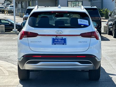 Used 2022 Hyundai Santa Fe Limited w/ Cargo Package AWD/4WD image 4