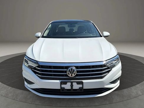 Used 2021 Volkswagen Jetta SE w/ SE Cold Weather Package FWD image 2