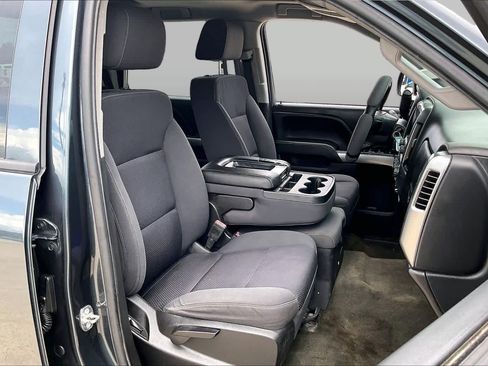 Used 2018 Chevrolet Silverado 1500 LT w/ Texas Edition RWD image 8