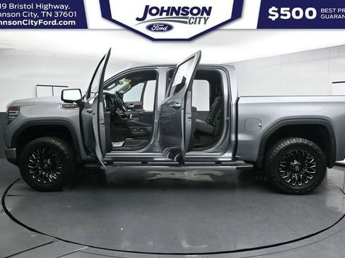 Used 2024 GMC Sierra 1500 Denali w/ Technology Package AWD/4WD image 38