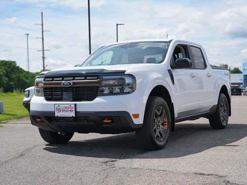Used 2024 Ford Maverick Tremor w/ Tremor Off-Road Package AWD/4WD image 8
