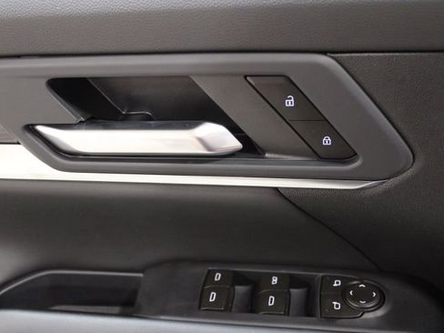 New 2026 GMC Terrain Elevation FWD image 16