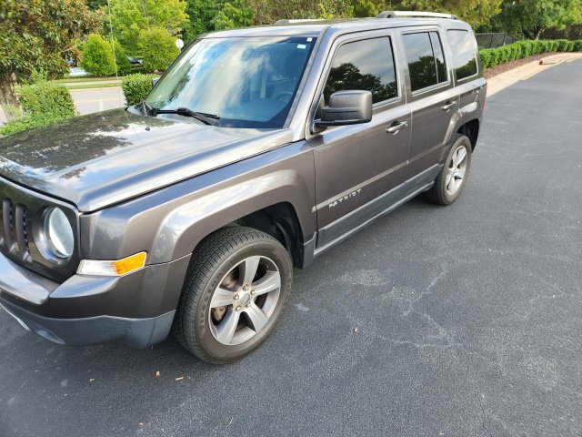 Used 2016 Jeep Patriot High Altitude AWD/4WD image 6