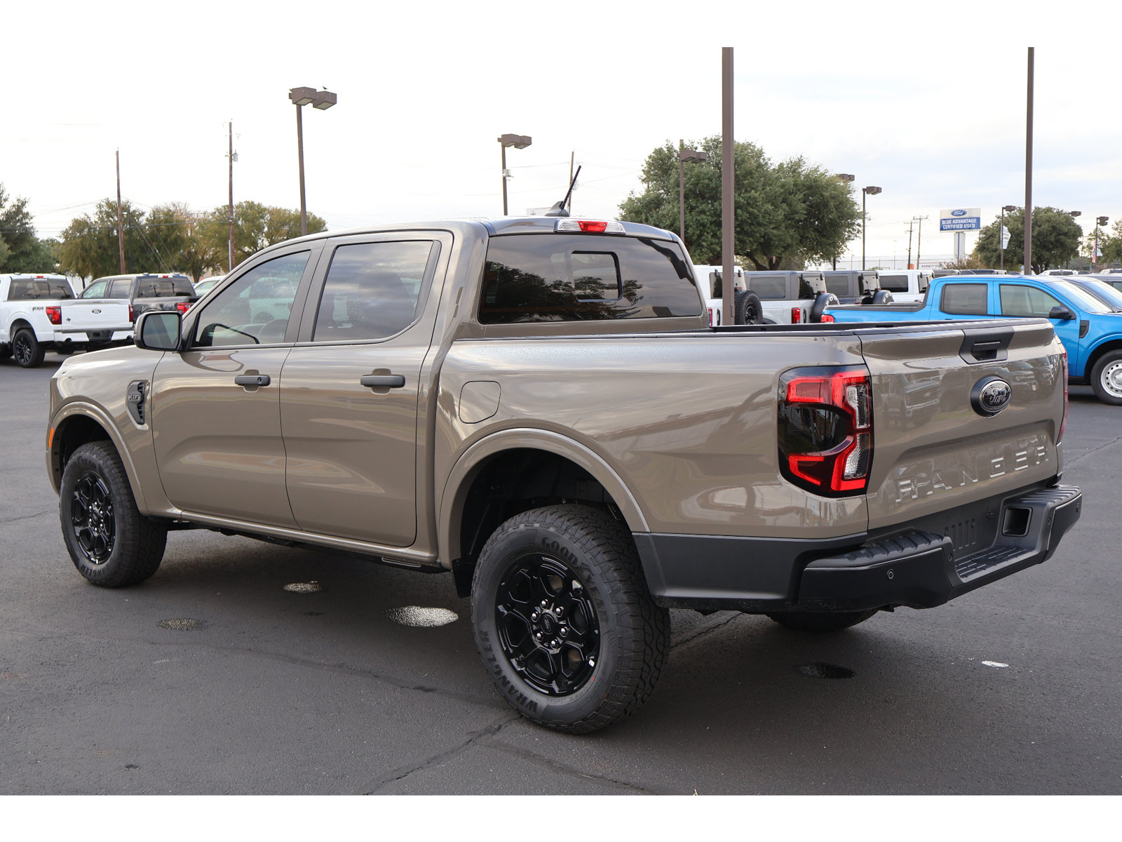 New 2026 Ford Ranger XLT w/ Equipment Group 301A High RWD image 8