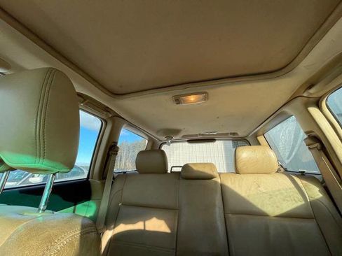 Used 2005 Subaru Forester 2.5XS L.L. Bean image 30