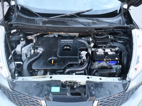 Used 2012 Nissan Juke SL w/ Chrome Pkg image 32