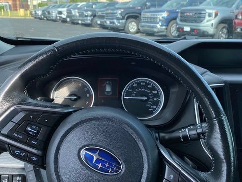 Used 2021 Subaru Forester Limited AWD/4WD image 2