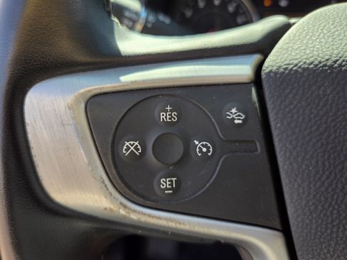 Certified 2023 GMC Acadia SLT FWD image 22