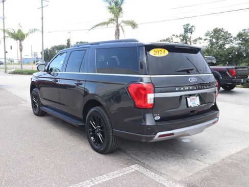 Used 2024 Ford Expedition Max XLT RWD image 12