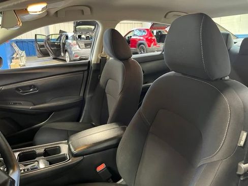Used 2024 Nissan Sentra S FWD image 23