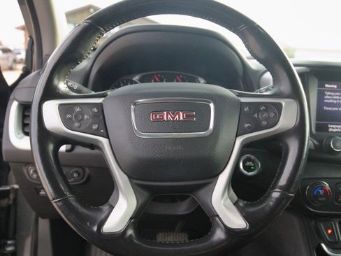 Used 2020 GMC Terrain SLT w/ Preferred Package image 18