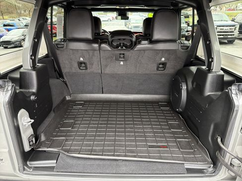 Used 2023 Jeep Wrangler Unlimited Rubicon w/ Xtreme 35 Tire Package image 5