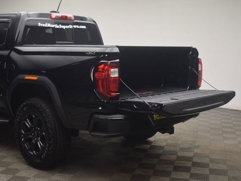 Used 2025 GMC Canyon Elevation w/ Convenience Package image 30