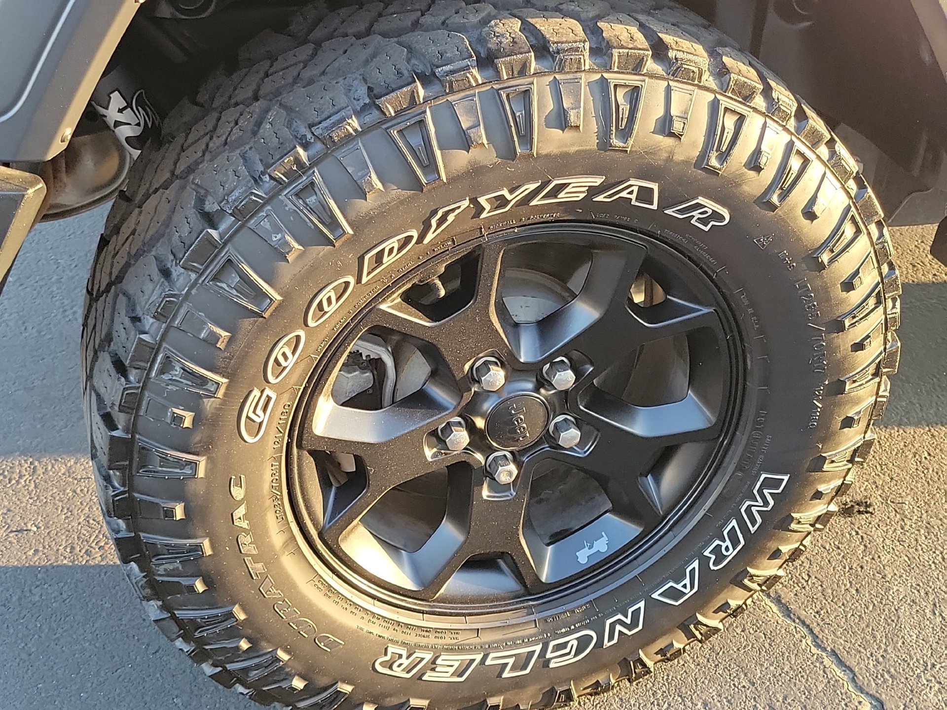 Certified 2023 Jeep Wrangler Unlimited Sport AWD/4WD image 20