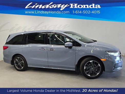 Used 2024 Honda Odyssey Elite image 3