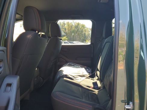 New 2026 Nissan Frontier Pro-X image 9