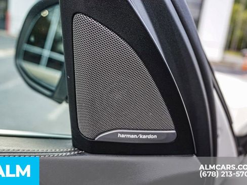 Used 2025 BMW X7 xDrive40i image 57