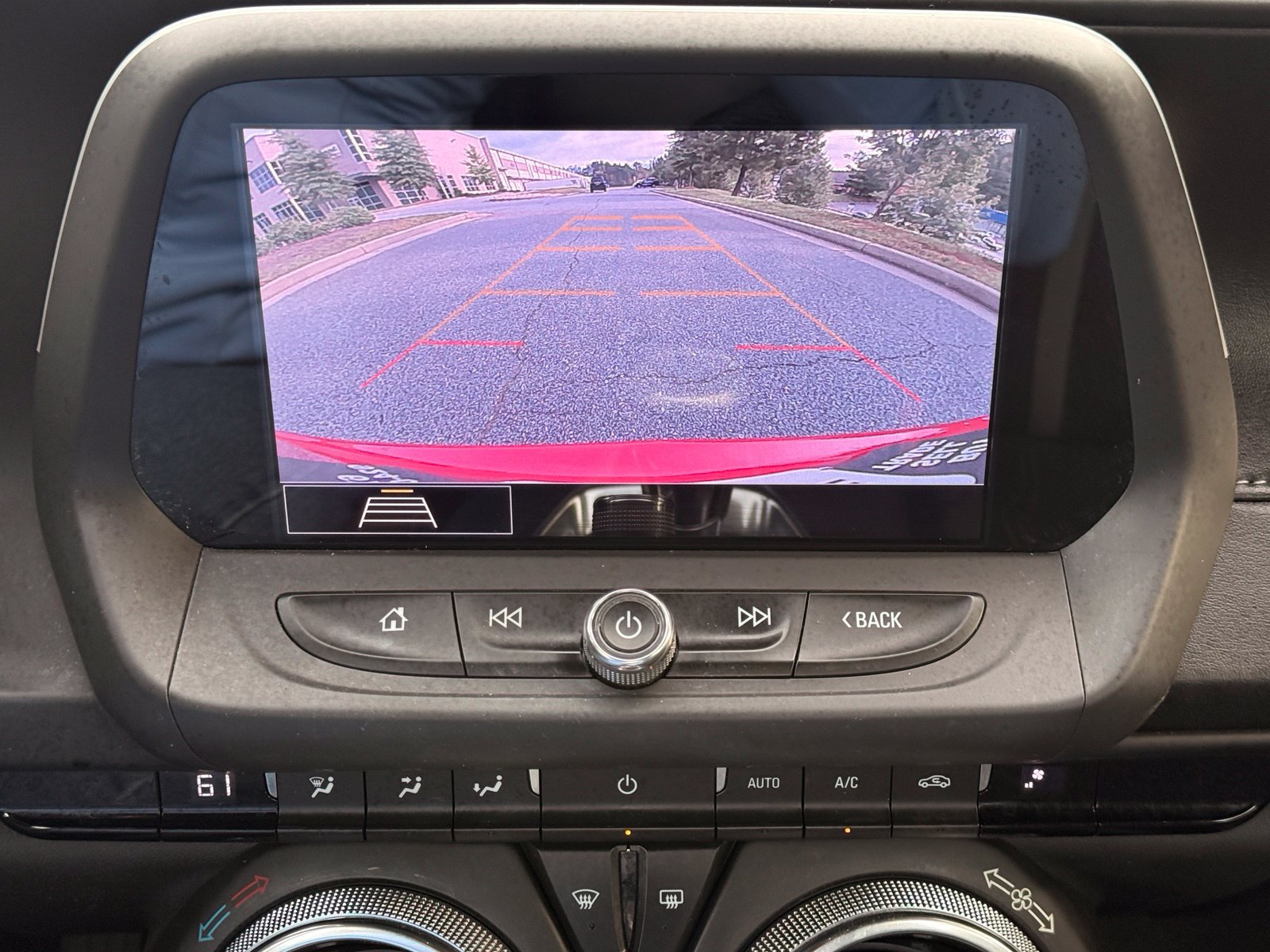 Used 2020 Chevrolet Camaro LT w/ Technology Package RWD image 31