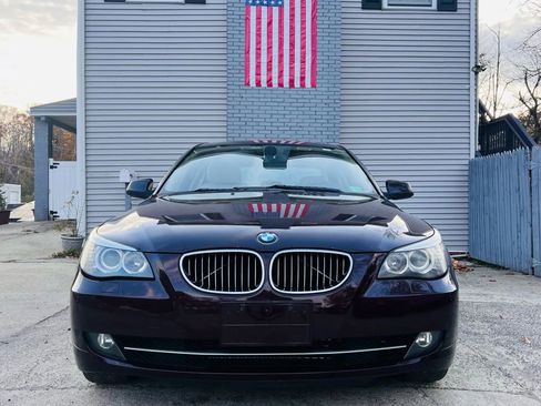 Used 2010 BMW 528i xDrive Sedan image 3