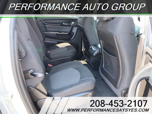 Used 2016 Chevrolet Traverse LT FWD image 6