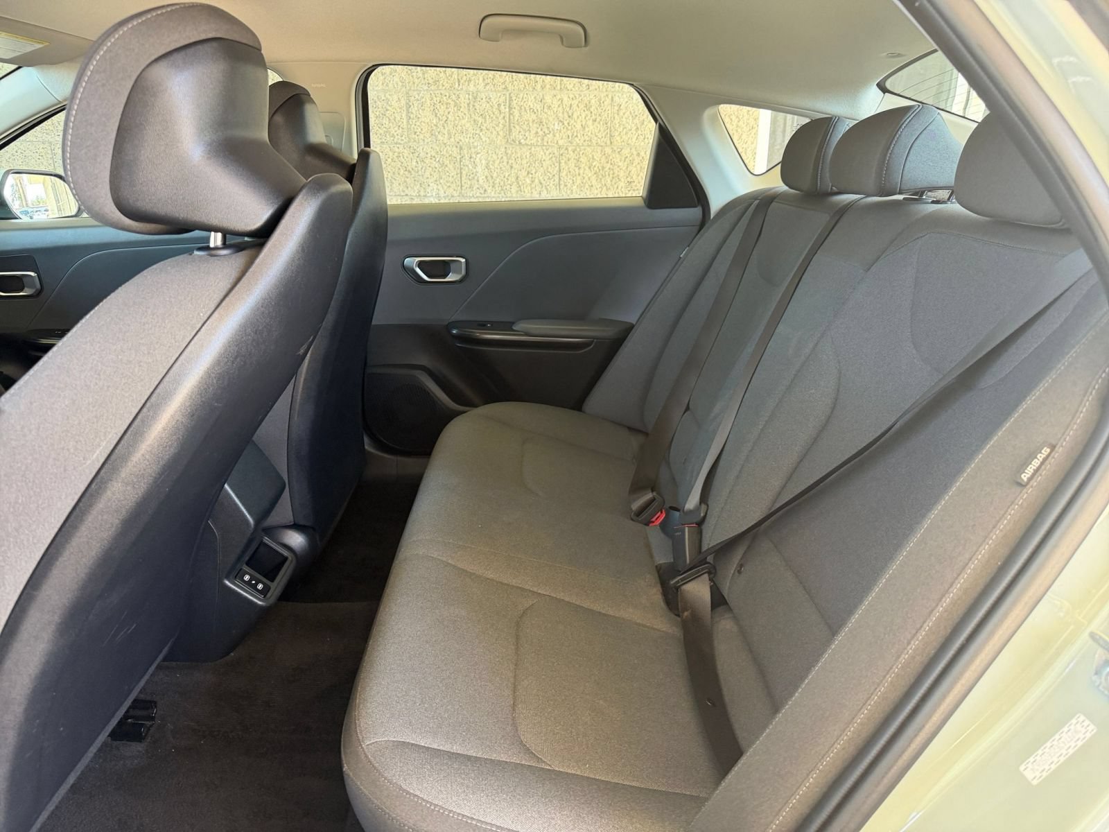 Used 2025 Kia K4 FWD image 24