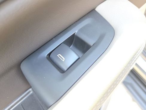 New 2026 GMC Yukon XL Elevation w/ Elevation Premium Package AWD/4WD image 12