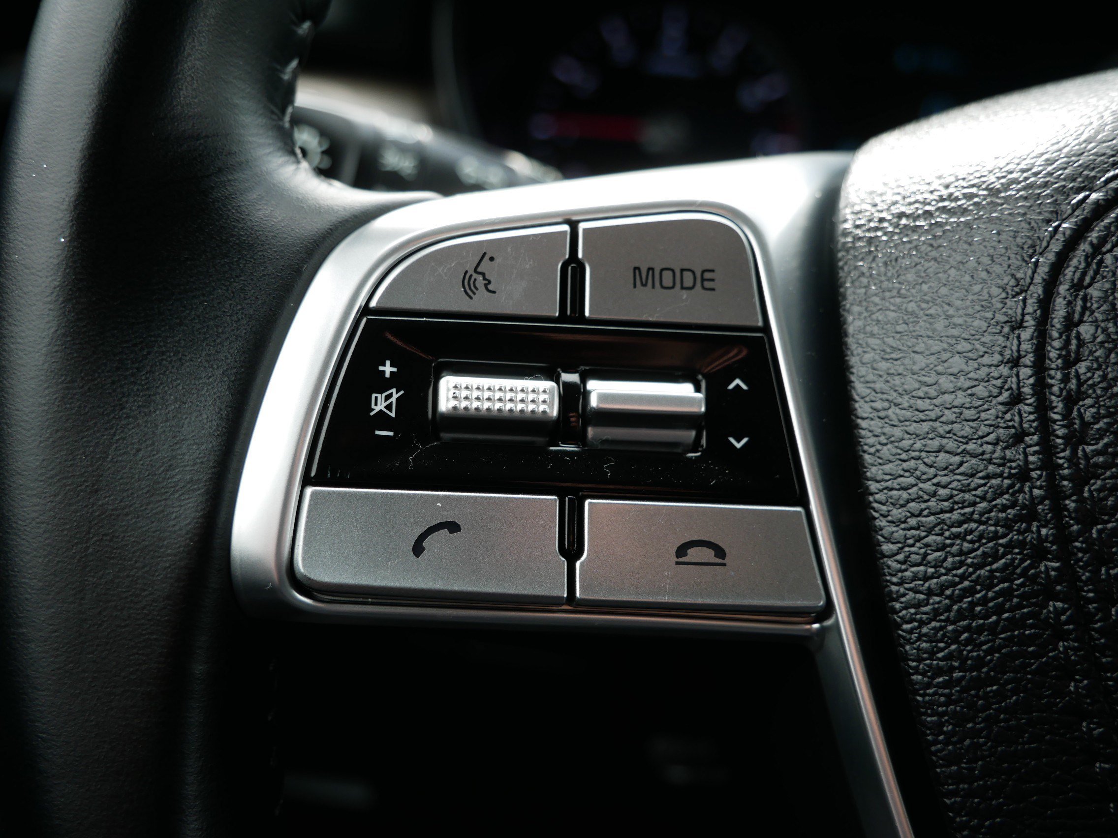 Used 2022 Kia Telluride EX w/ EX Premium Package FWD image 28