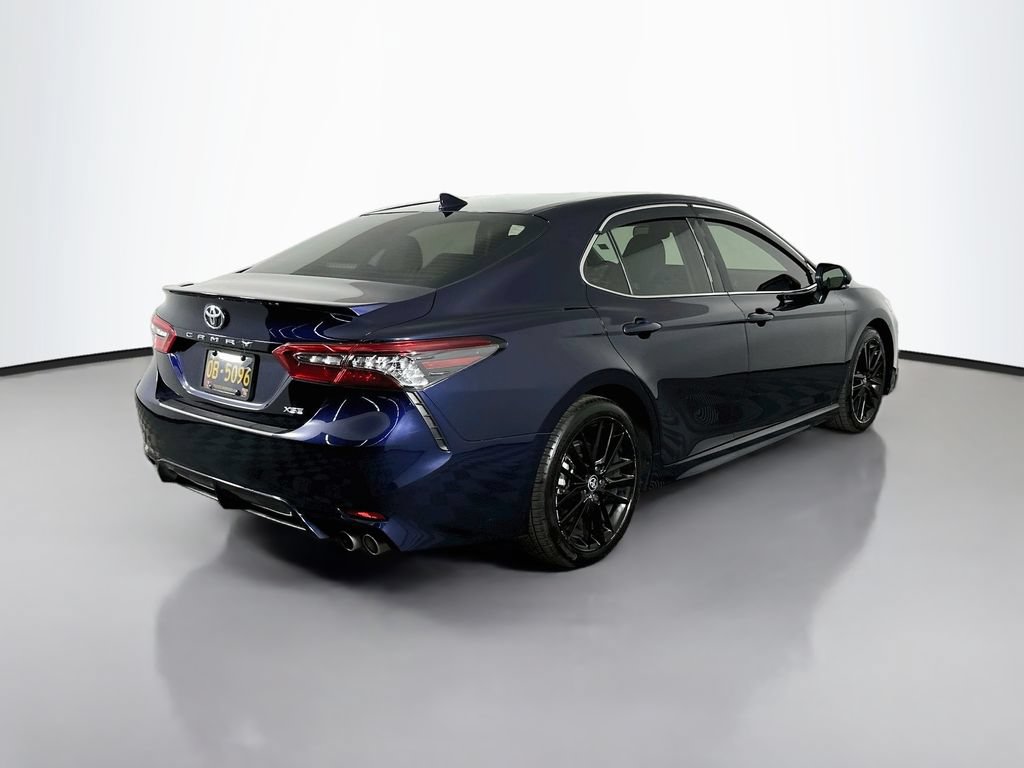 Used 2022 Toyota Camry XSE FWD image 8