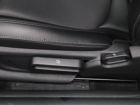 Used 2015 MINI Cooper 2-Door Hardtop image 23