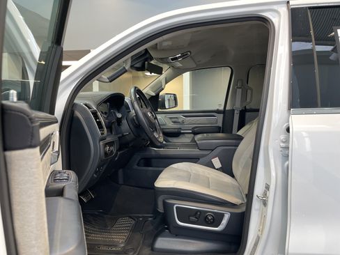 Used 2023 RAM 1500 Limited AWD/4WD image 16