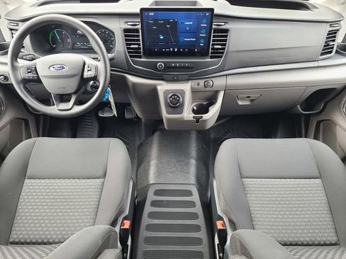 New 2023 Ford E-Transit 148 High Roof Extended image 20
