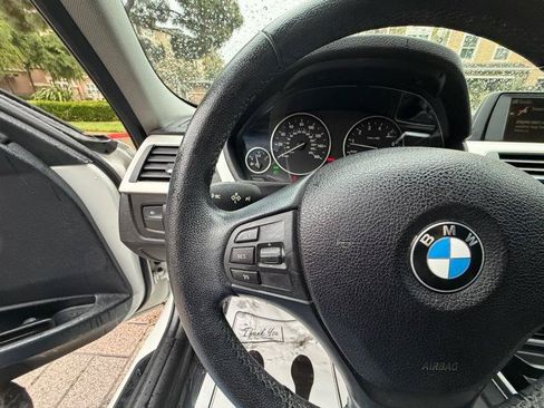Used 2014 BMW 320i Sedan RWD image 53