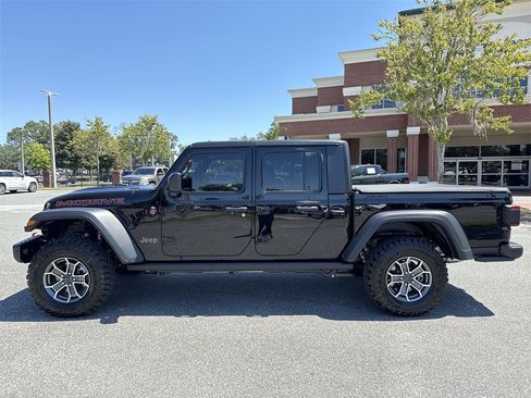New 2025 Jeep Gladiator Mojave image 6