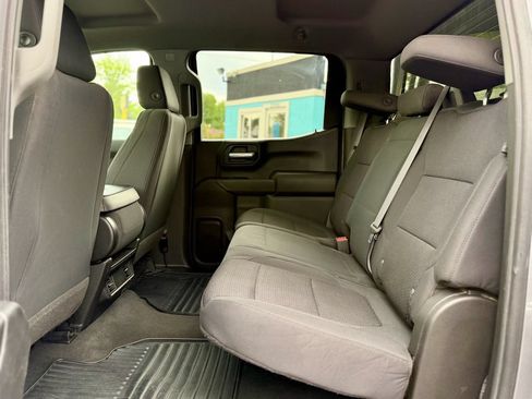 Used 2021 Chevrolet Silverado 1500 Custom AWD/4WD image 11