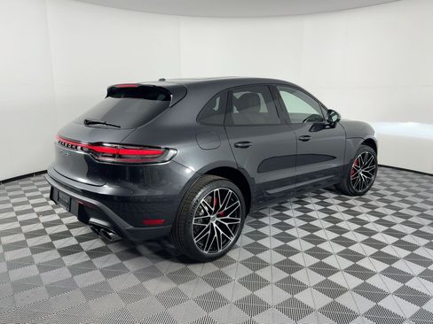Certified 2026 Porsche Macan S AWD/4WD image 9