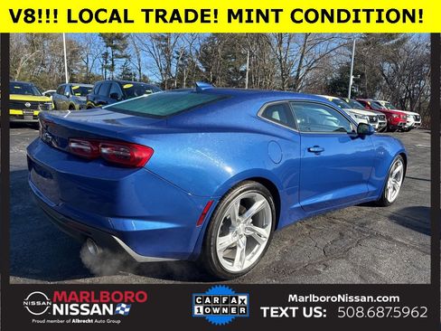 Used 2023 Chevrolet Camaro LT w/ Technology Package image 8