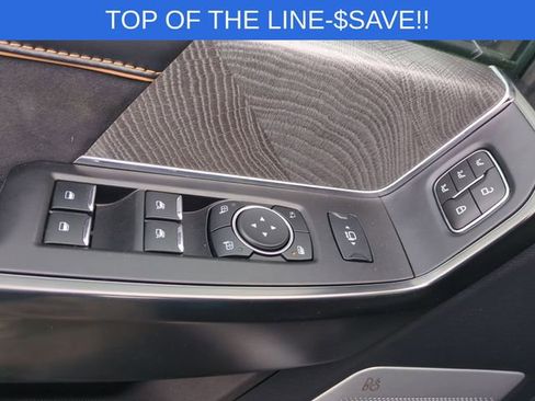 Used 2024 Ford F450 Platinum image 24