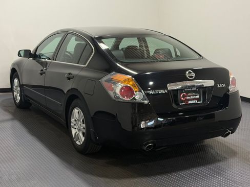 Used 2012 Nissan Altima 2.5 SL w/ 2.5SL Pkg FWD image 7