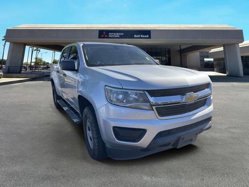 Used 2019 Chevrolet Colorado W/T image 2