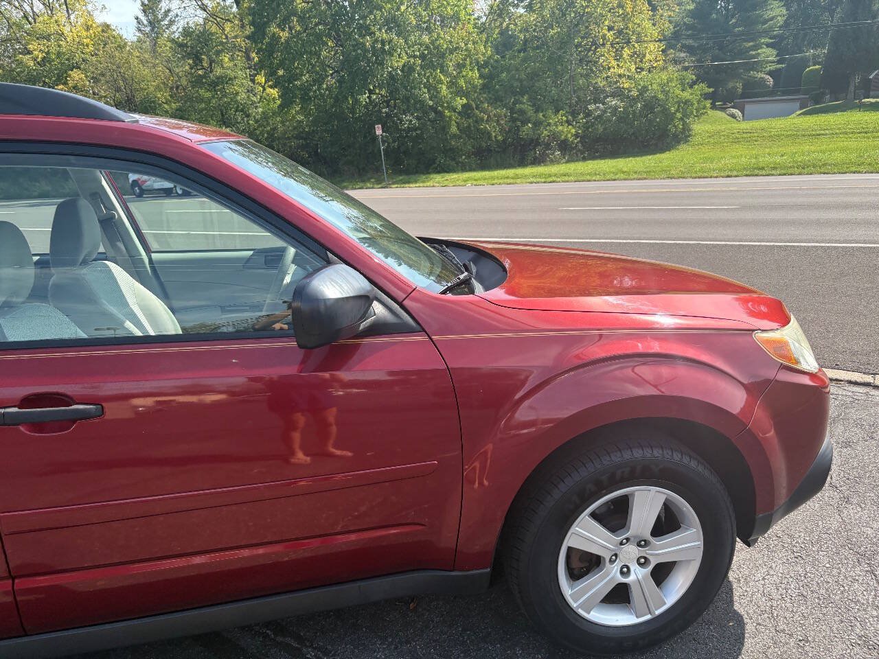 Used 2011 Subaru Forester 2.5X AWD/4WD image 5