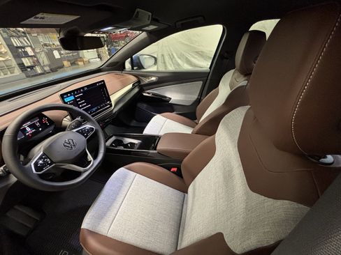 New 2025 Volkswagen ID.4 Pro image 5