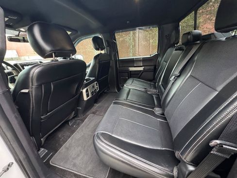Used 2018 Ford F150 Lariat AWD/4WD image 9