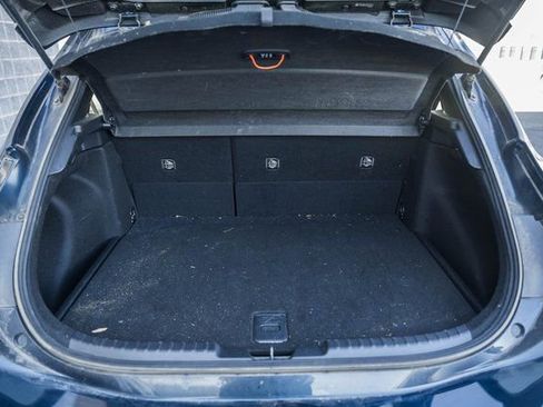 Used 2019 Toyota Corolla SE w/ SE Option Package image 11