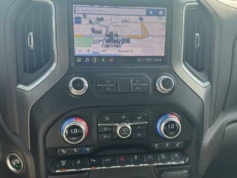 Used 2023 GMC Sierra 2500 Denali w/ Denali Ultimate Package AWD/4WD image 10