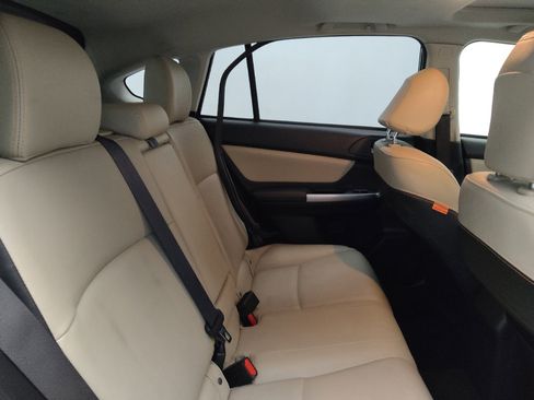 Used 2017 Subaru Crosstrek 2.0i Limited image 19